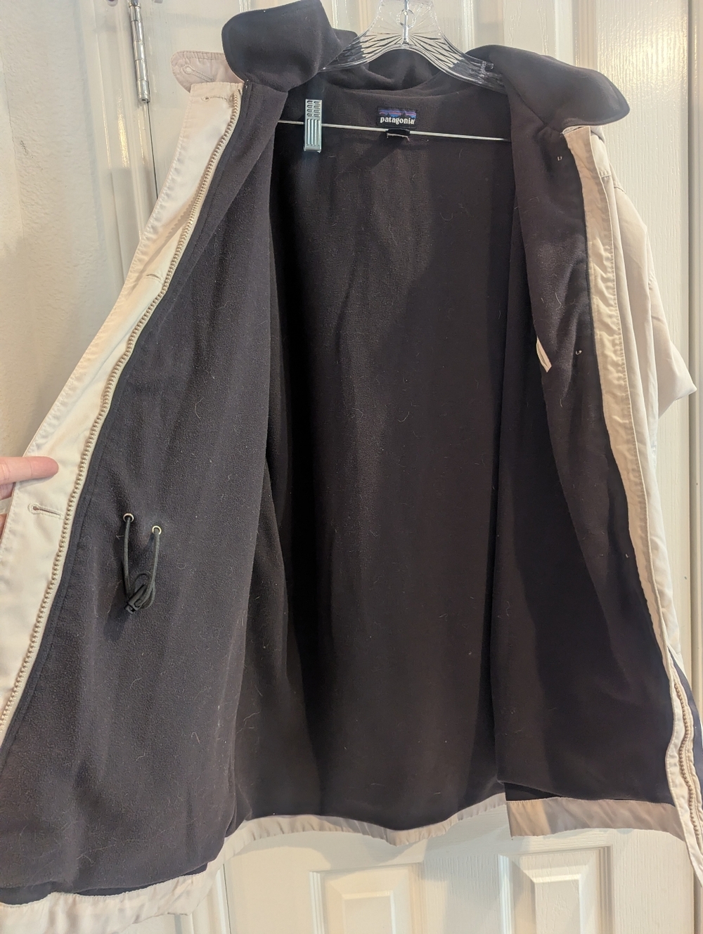 Patagonia Vintage Women's Barn Coat - Picture 7 of 7